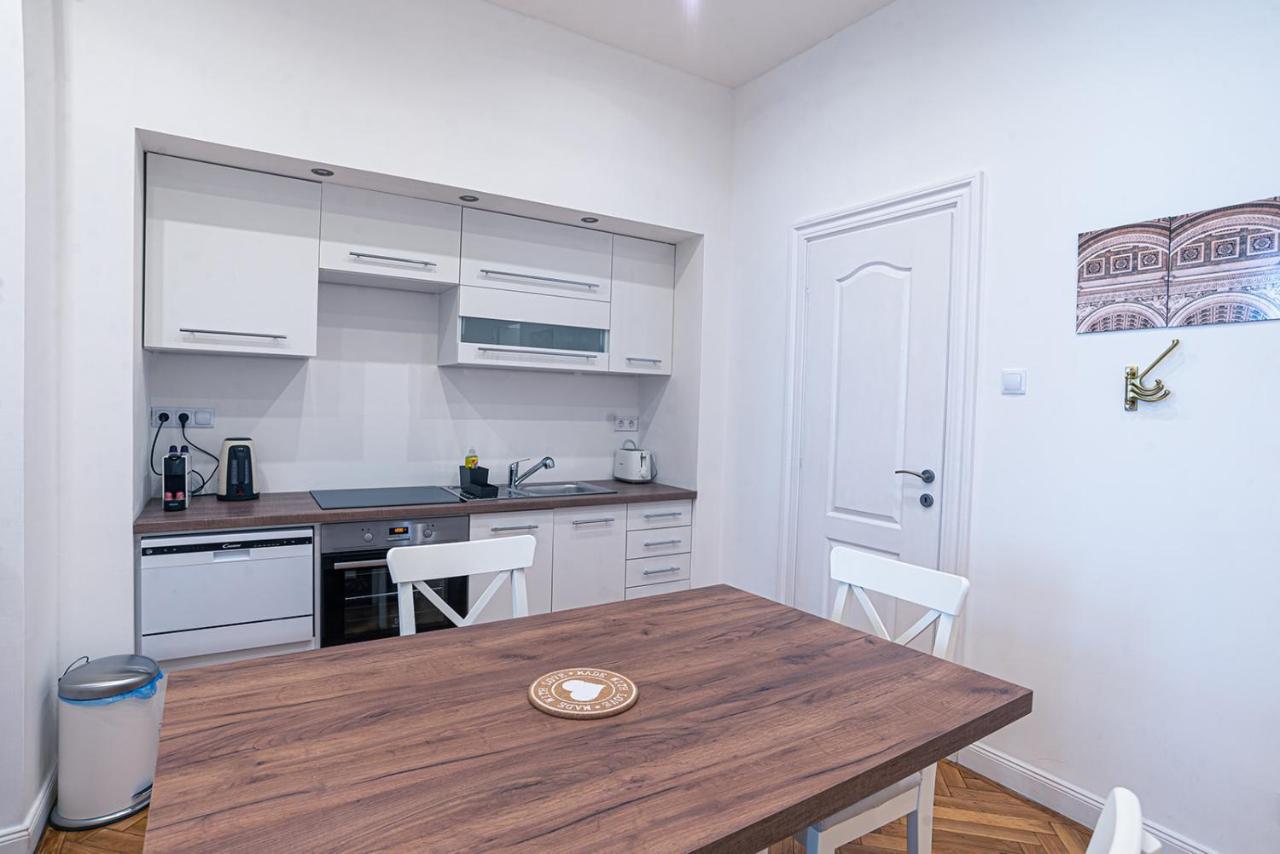Joy Apartments On Kiraly Street Budapeszt Zewnętrze zdjęcie