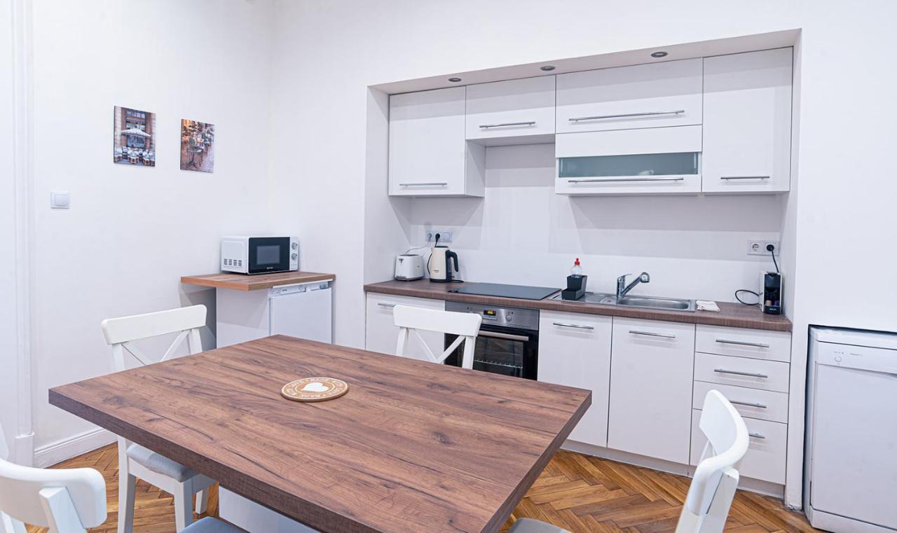 Joy Apartments On Kiraly Street Budapeszt Zewnętrze zdjęcie